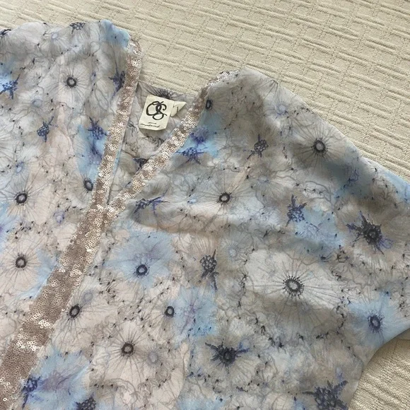 Anthropologie sheer pastel sequin tunic. - Picture 5 of 12